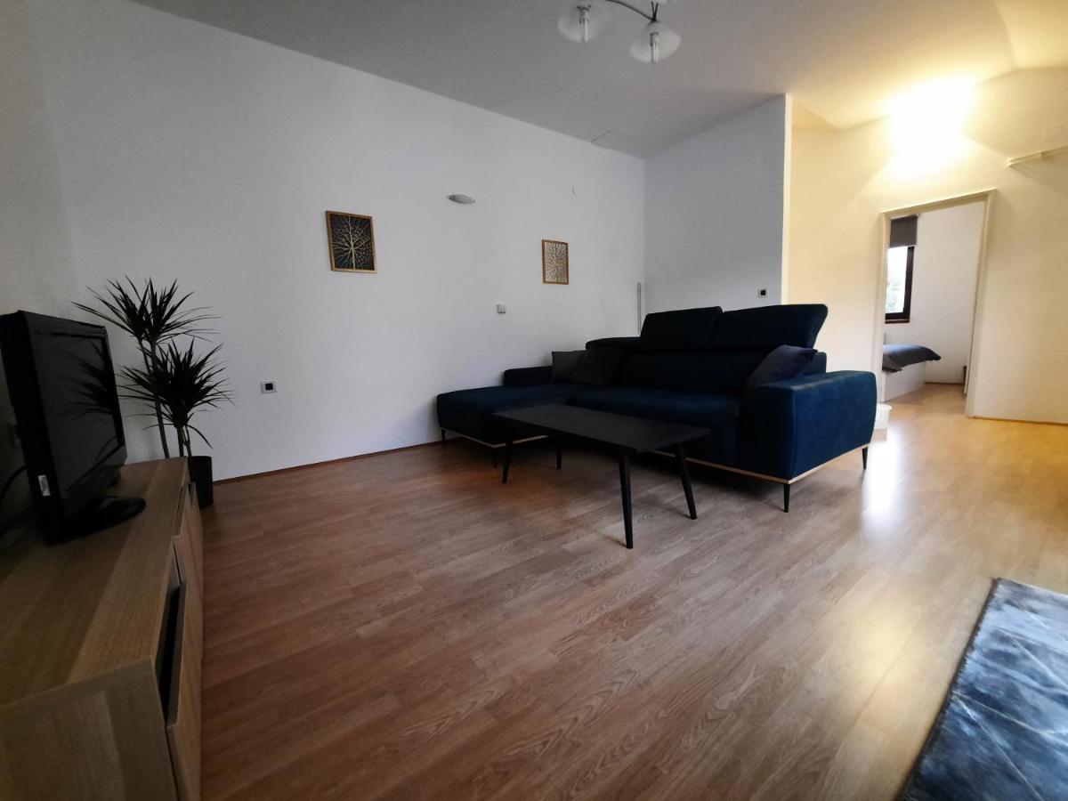 Apartman Sofia Пореч Екстериор снимка